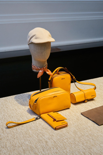 Fotoservizio/SS 2025/MEN/PRESENTAZIONE/KITON/DP2/76