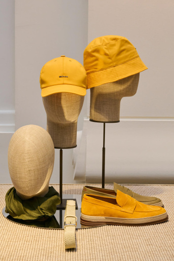 Fotoservizio/SS 2025/MEN/PRESENTAZIONE/KITON/DP2/78