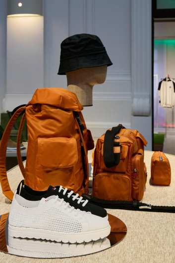 Fotoservizio/SS 2025/MEN/PRESENTAZIONE/KITON/DP2/80