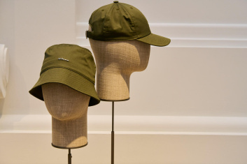 Fotoservizio/SS 2025/MEN/PRESENTAZIONE/KITON/DP2/75