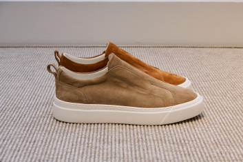 Fotoservizio/SS 2025/MEN/PRESENTAZIONE/KITON/DP2/109