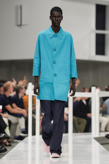 Fotoservizio/SS 2025/MEN/SFILATA/PRADA/DP2/4