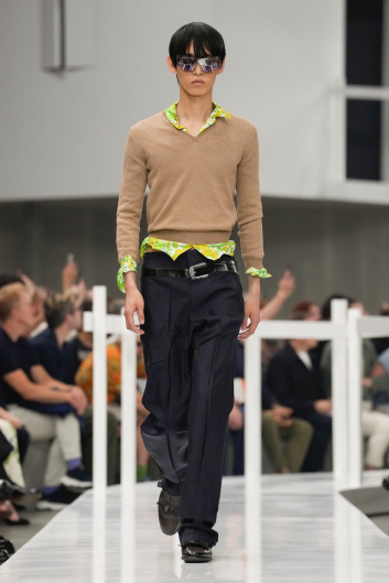 Fotoservizio/SS 2025/MEN/SFILATA/PRADA/DP2/5
