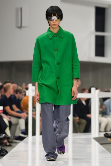 Fotoservizio/SS 2025/MEN/SFILATA/PRADA/DP2/0