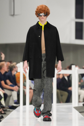 Fotoservizio/SS 2025/MEN/SFILATA/PRADA/DP2/3