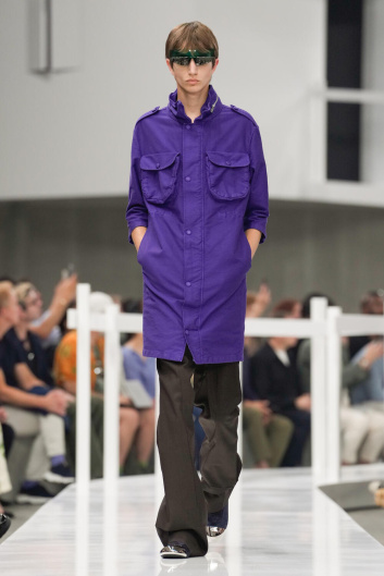 Fotoservizio/SS 2025/MEN/SFILATA/PRADA/DP2/6