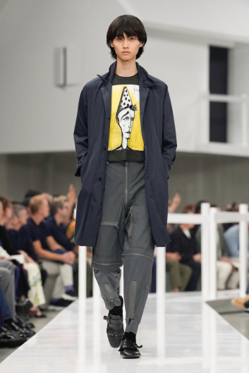 Fotoservizio/SS 2025/MEN/SFILATA/PRADA/DP2/2