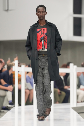 Fotoservizio/SS 2025/MEN/SFILATA/PRADA/DP2/13