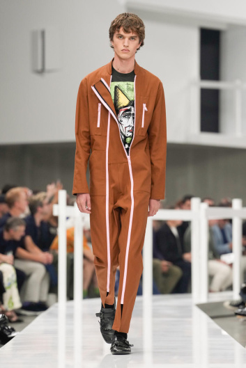 Fotoservizio/SS 2025/MEN/SFILATA/PRADA/DP2/6