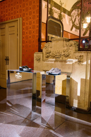 Fotoservizio/SS 2025/MEN/PRESENTAZIONE/CHURCH'S/DP2/7