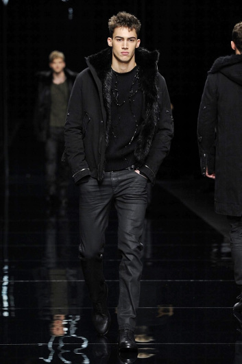 Fotoservizio/FW 2016-2017/MEN/ERMANNO SCERVINO/DP2/17
