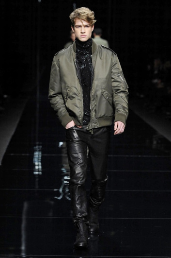 Fotoservizio/FW 2016-2017/MEN/ERMANNO SCERVINO/DP2/3