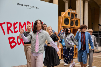Fotoservizio/SS 2025/MEN/PRESENTAZIONE/PHILIPPE MODEL PARIS/DP2/2