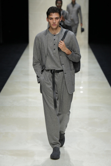 Fotoservizio/SS 2025/MEN/SFILATA/GIORGIO ARMANI/DP2/11