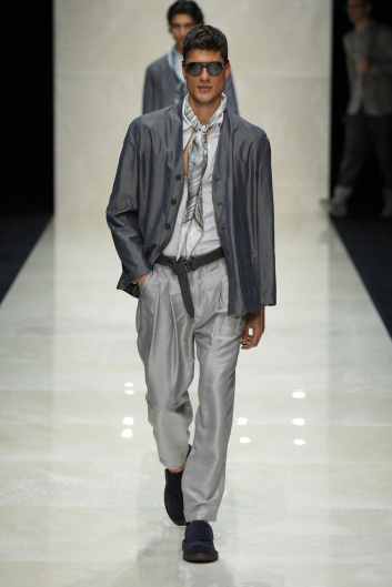 Fotoservizio/SS 2025/MEN/SFILATA/GIORGIO ARMANI/DP2/15