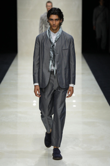 Fotoservizio/SS 2025/MEN/SFILATA/GIORGIO ARMANI/DP2/16