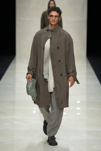 Fotoservizio/SS 2025/MEN/SFILATA/GIORGIO ARMANI/DP2/52