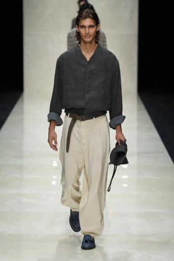 Fotoservizio/SS 2025/MEN/SFILATA/GIORGIO ARMANI/DP2/54