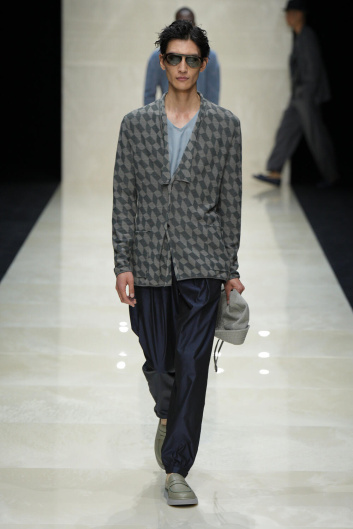 Fotoservizio/SS 2025/MEN/SFILATA/GIORGIO ARMANI/DP2/56