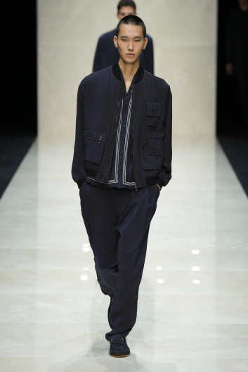 Fotoservizio/SS 2025/MEN/SFILATA/GIORGIO ARMANI/DP2/71