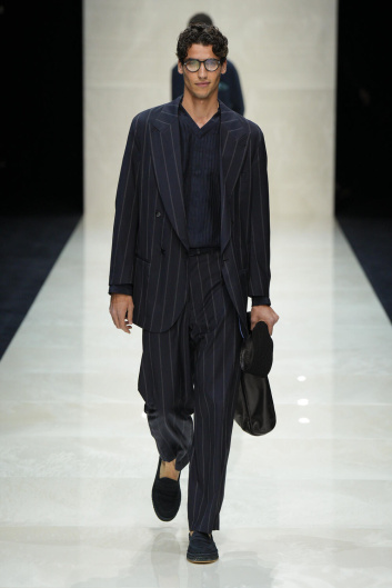 Fotoservizio/SS 2025/MEN/SFILATA/GIORGIO ARMANI/DP2/73