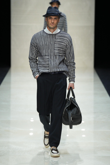 Fotoservizio/SS 2025/MEN/SFILATA/GIORGIO ARMANI/DP2/78
