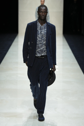 Fotoservizio/SS 2025/MEN/SFILATA/GIORGIO ARMANI/DP2/80