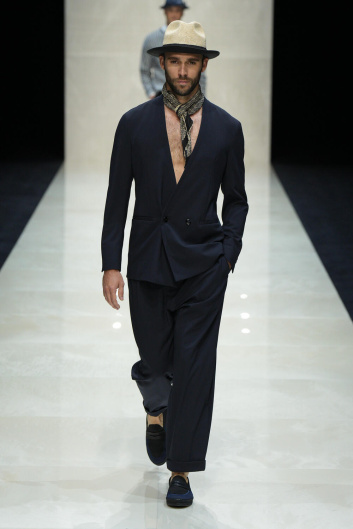 Fotoservizio/SS 2025/MEN/SFILATA/GIORGIO ARMANI/DP2/77