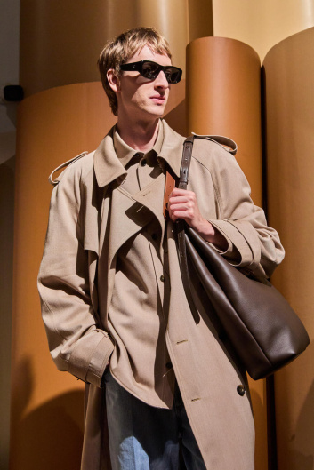 Fotoservizio/SS 2025/MEN/PRESENTAZIONE/TOD'S/DP2/47
