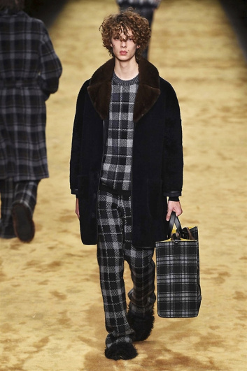 Fotoservizio/FW 2016-2017/MEN/FENDI/DP2/1