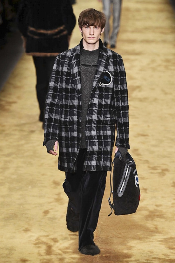 Fotoservizio/FW 2016-2017/MEN/FENDI/DP2/12