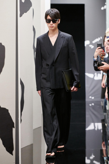 Fotoservizio/SS 2025/MEN/PRESENTAZIONE/KB HONG/DP2/28