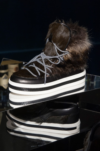 Fotoservizio/FW 2016-2017/MEN/SERGIO ROSSI/DP2/12