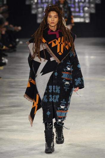 Fotoservizio/FW 2016-2017/MEN/MARCELO BURLON COUNTY OF MILAN/DP2/16