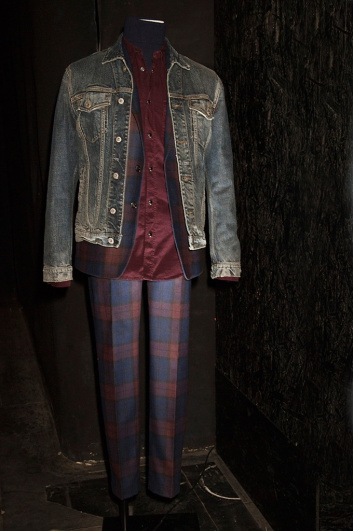 Fotoservizio/FW 2016-2017/MEN/DONDUP/DP2/28