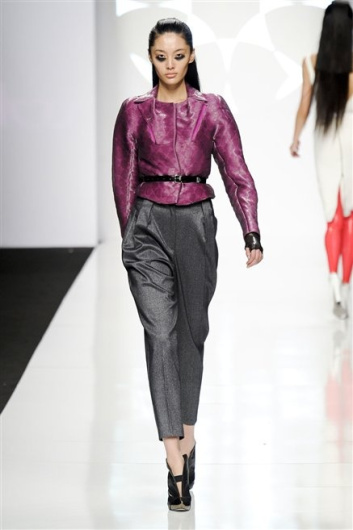Fotoservizio/FW 2012-2013/WOMEN/BYBLOS/12