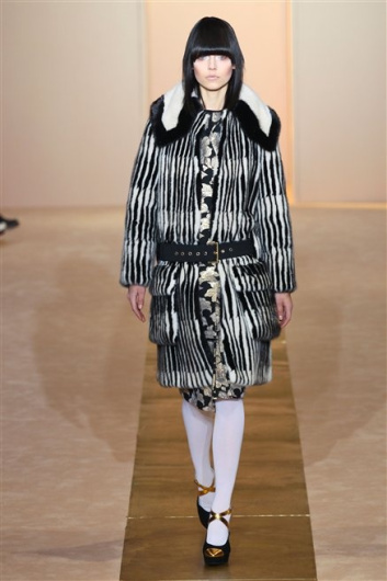 Fotoservizio/FW 2012-2013/WOMEN/MARNI/35