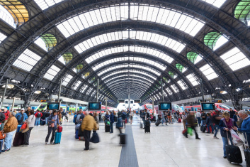 Fotoservizio/SS 2024/DESIGN/EVENTO/MONCLER/DP2/21