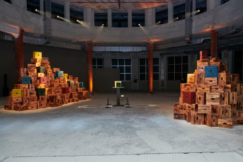 Fotoservizio/SS 2024/DESIGN/EVENTO/BOTTEGA VENETA/DP2/3