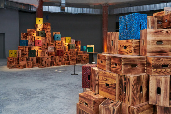 Fotoservizio/SS 2024/DESIGN/EVENTO/BOTTEGA VENETA/DP2/2