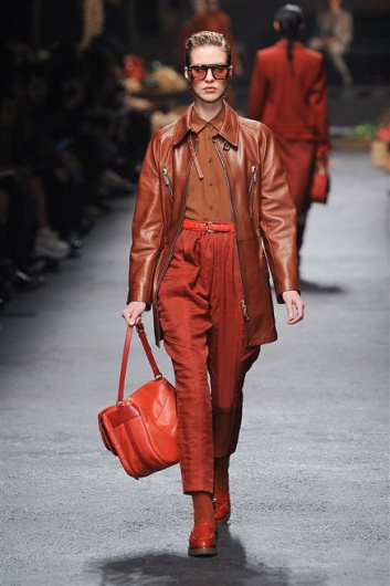 Fotoservizio/FW 2012-2013/WOMEN/TRUSSARDI/7
