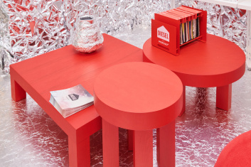 Fotoservizio/SS 2024/DESIGN/EVENTO/DIESEL LIVING/DP2/7