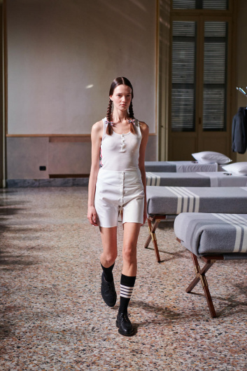 Fotoservizio/SS 2024/DESIGN/EVENTO_CULTURALE/THOM BROWNE/DP2/2