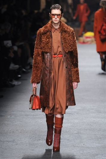 Fotoservizio/FW 2012-2013/WOMEN/TRUSSARDI/9