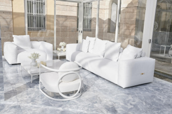 Fotoservizio/SS 2024/DESIGN/EVENTO_CULTURALE/VERSACE/DP2/4