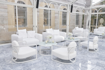 Fotoservizio/SS 2024/DESIGN/EVENTO_CULTURALE/VERSACE/DP2/5