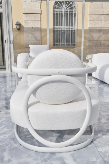 Fotoservizio/SS 2024/DESIGN/EVENTO_CULTURALE/VERSACE/DP2/14