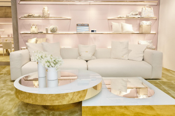 Fotoservizio/SS 2024/DESIGN/EVENTO_CULTURALE/VERSACE/DP2/25