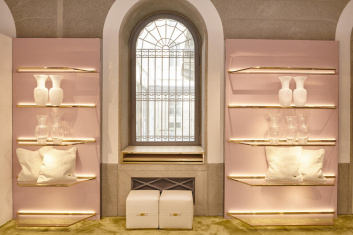 Fotoservizio/SS 2024/DESIGN/EVENTO_CULTURALE/VERSACE/DP2/0