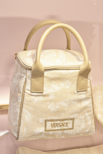 Fotoservizio/SS 2024/DESIGN/EVENTO_CULTURALE/VERSACE/DP2/9
